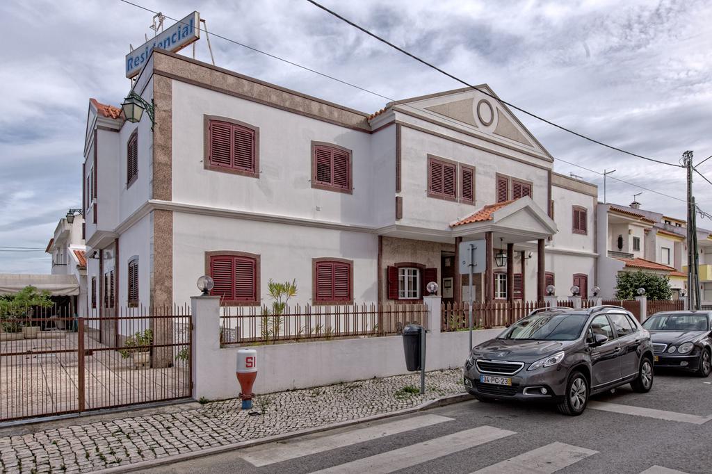 Отель Residencial Santo Andre Баррейру Экстерьер фото